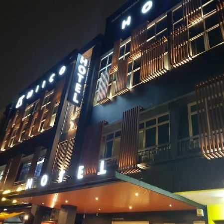 Miico Hotel @ Mount Austin Johor Bahru Exteriör bild